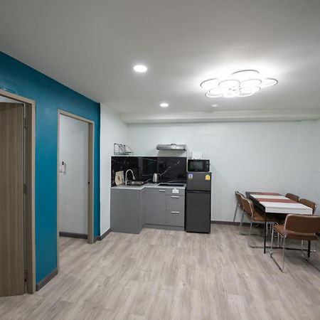 Skylink Homes Банкок Екстериор снимка