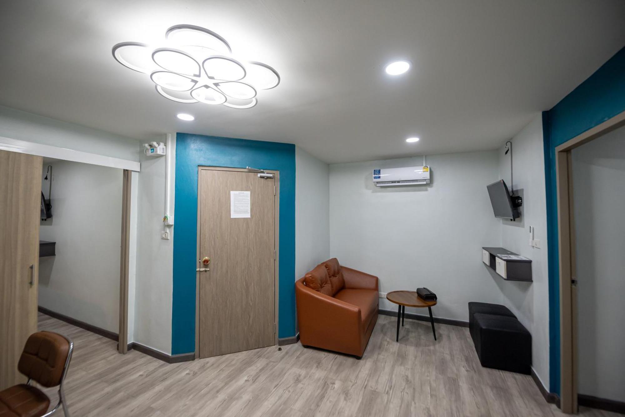 Skylink Homes Банкок Екстериор снимка